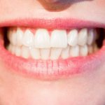 Когда показано удаление коренного зуба